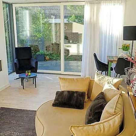 Duinzand Comfortable Hotel 3*